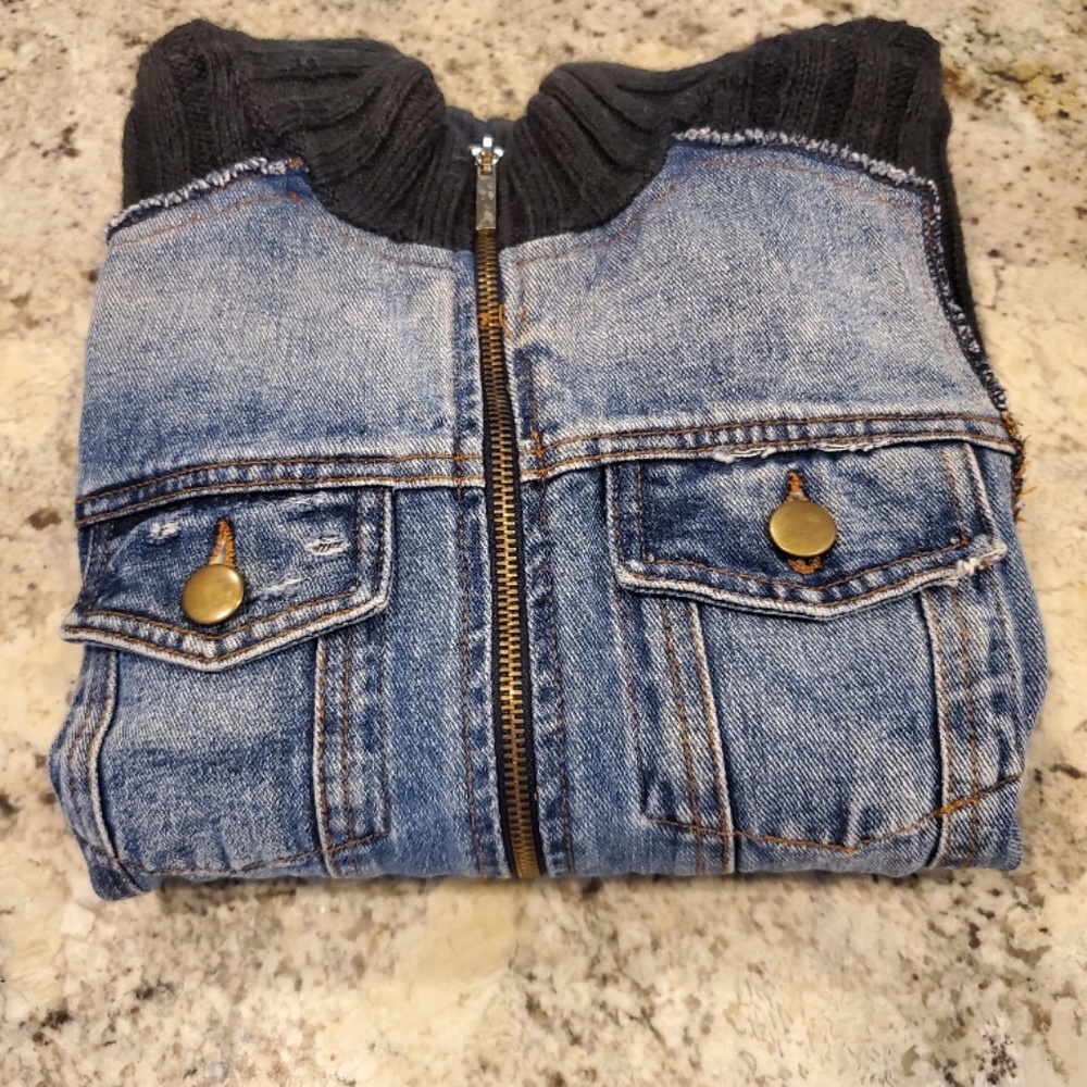 🦋Super Cute Jean and Black Sweater Jacket - Picture 7 of 7